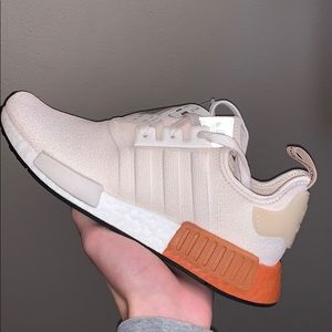 NMD_R1 W copper white